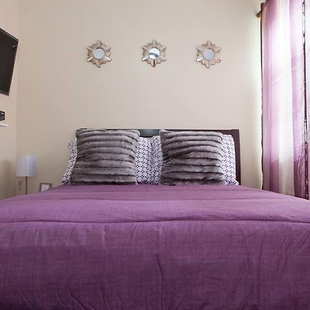 Studio, One And Two Bedroom Apartments - Bronx New York Exteriör bild