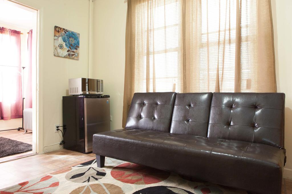 Studio, One And Two Bedroom Apartments - Bronx New York Exteriör bild