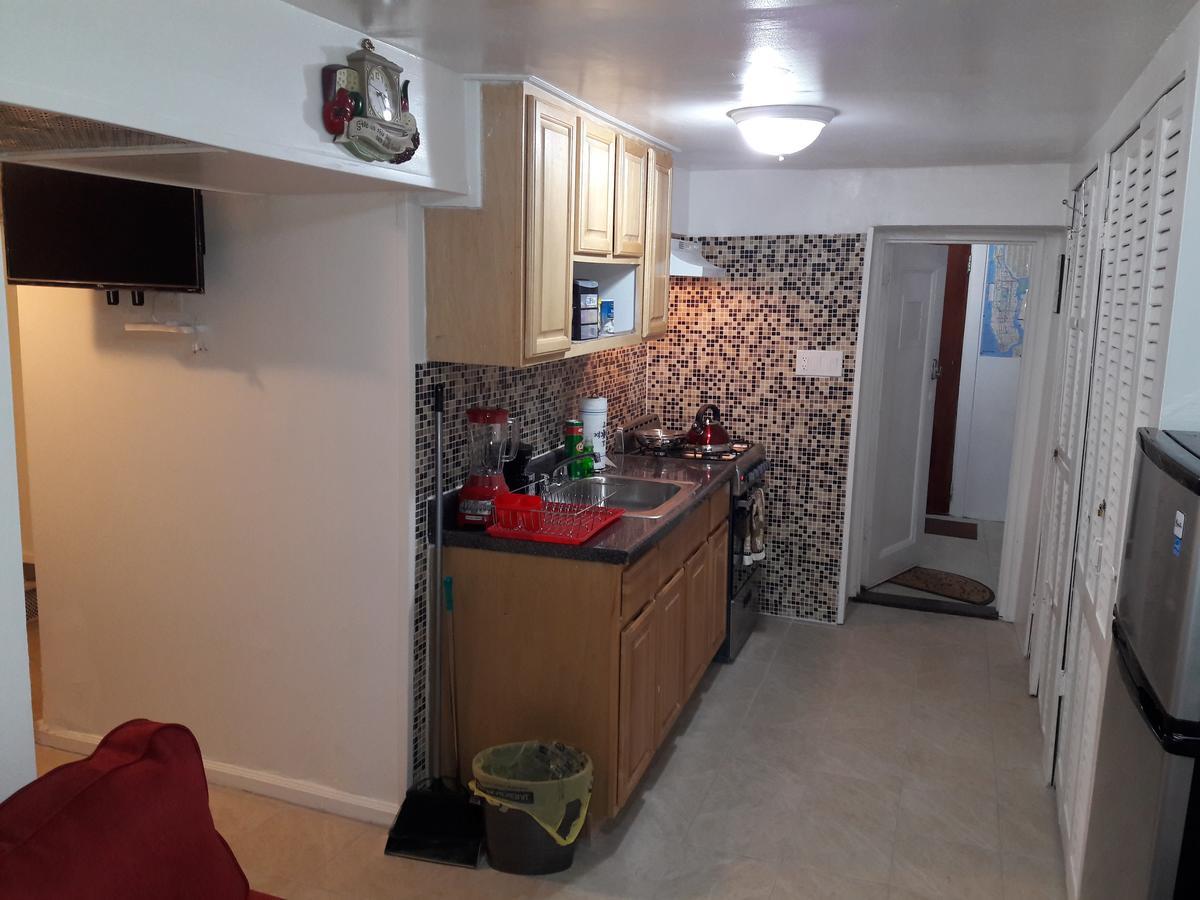 Studio, One And Two Bedroom Apartments - Bronx New York Exteriör bild